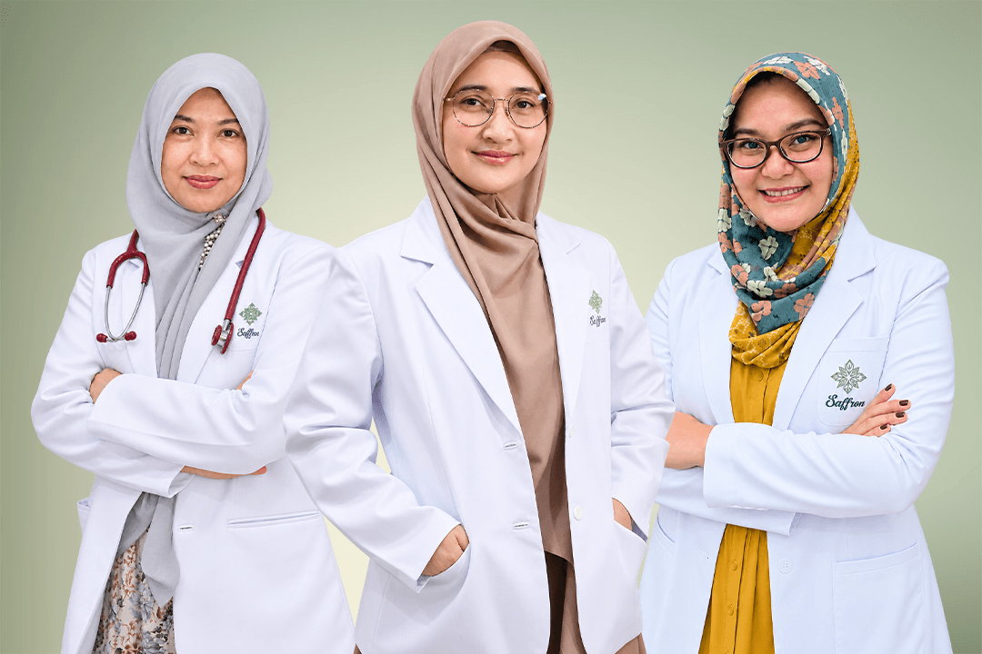 Medical laboratory scientist holding regenerative PRP tube